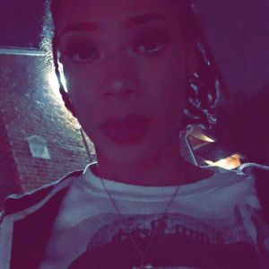 Meet your Posher, Mercedes